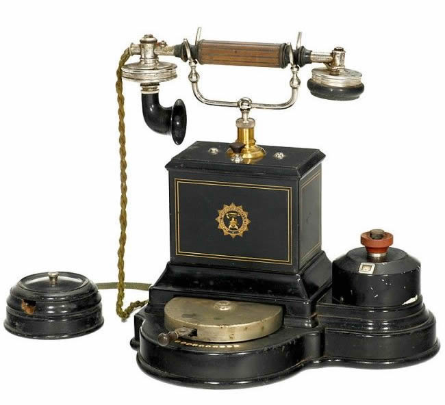 L. M. Ericsson, 1910 Swedish telephone for 10 lines